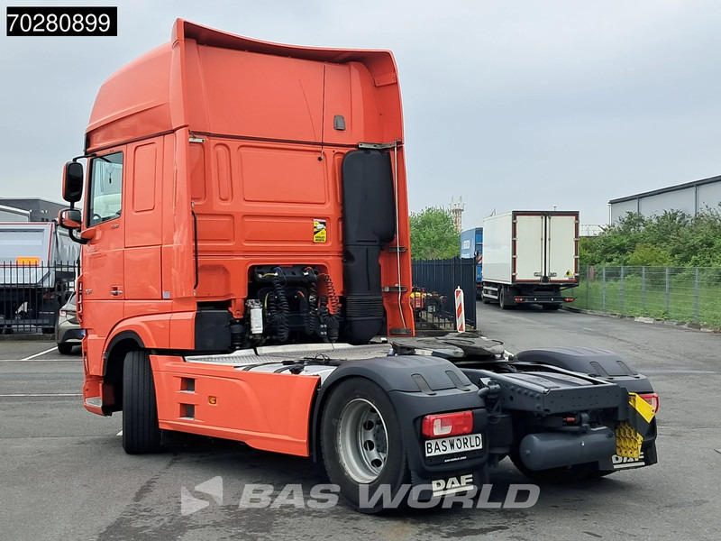DAF XF 530 4X2 SSC Retarder 2x Tanks Standklima ACC Navi LED - Tractor: foto 2 DAF XF 530 4X2 SSC Retarder 2x Tanks Standklima ACC Navi LED - Tractor: foto 2