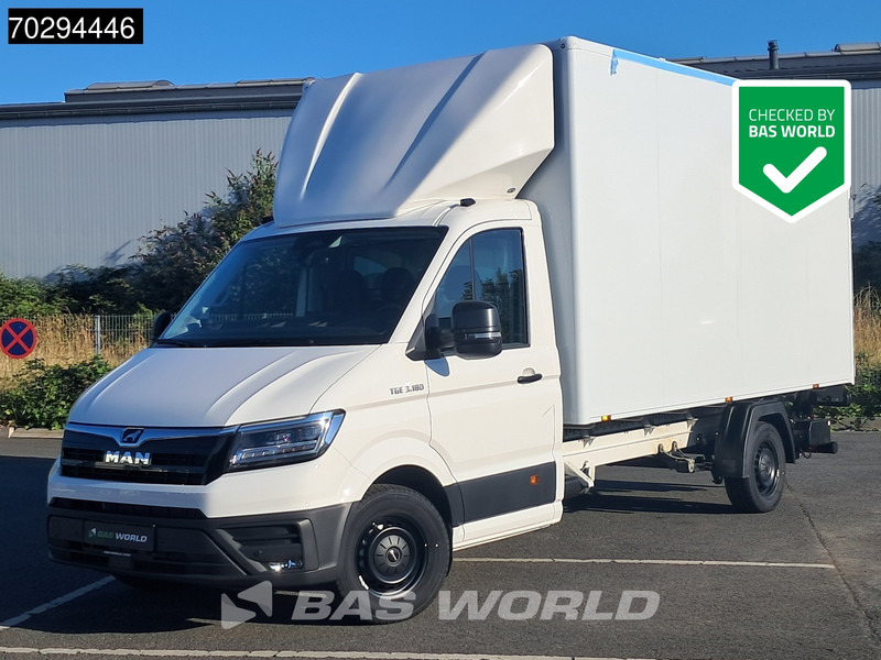 Volkswagen Crafter 177pk Neu! Automatik 2025 Facelift Koffer Ladebordwand Navi Klima Tempomat LED Euro6 21m3 A/C Cruise control - Carrinha de contentor: foto 1 Volkswagen Crafter 177pk Neu! Automatik 2025 Facelift Koffer Ladebordwand Navi Klima Tempomat LED Euro6 21m3 A/C Cruise control - Carrinha de contentor: foto 1