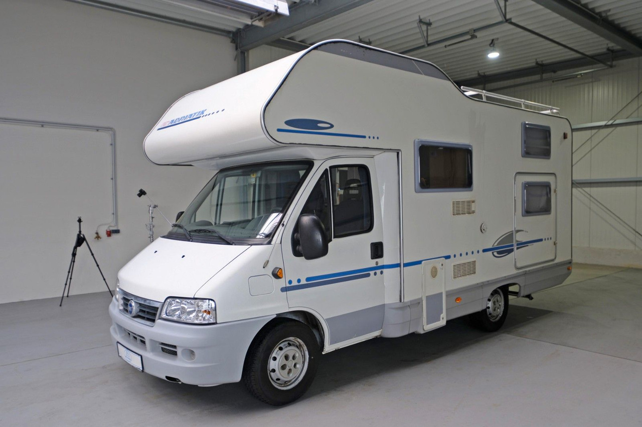 Adriatik Serie70 572 DK/Etagenbetten/Markise - Autocaravana capucine: foto 2 Adriatik Serie70 572 DK/Etagenbetten/Markise - Autocaravana capucine: foto 2