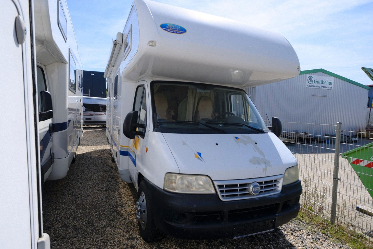 Bürstner A 747-2/Festbett+Garage/Klima/Markise/dop.Boden Bürstner A 747-2/Festbett+Garage/Klima/Markise/dop.Boden - Autocaravana capucine: foto 3 Bürstner A 747-2/Festbett+Garage/Klima/Markise/dop.Boden Bürstner A 747-2/Festbett+Garage/Klima/Markise/dop.Boden - Autocaravana capucine: foto 3