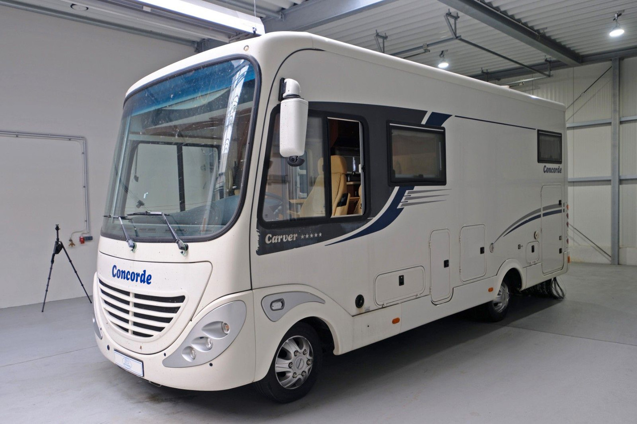 Concorde Carver I 692 H/Automatik/Festbett+Hubbett/Solar - Autocaravana integral: foto 2 Concorde Carver I 692 H/Automatik/Festbett+Hubbett/Solar - Autocaravana integral: foto 2