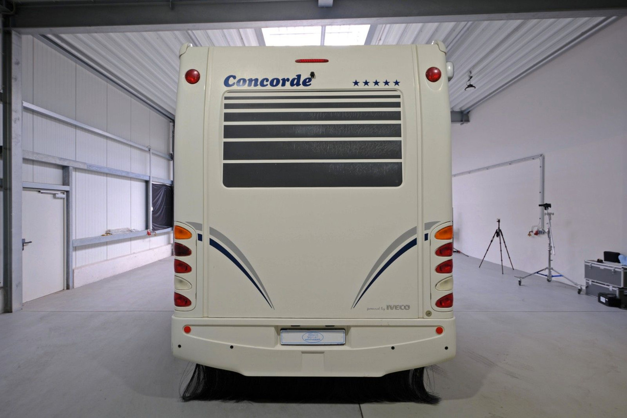 Concorde Carver I 692 H/Automatik/Festbett+Hubbett/Solar - Autocaravana integral: foto 3 Concorde Carver I 692 H/Automatik/Festbett+Hubbett/Solar - Autocaravana integral: foto 3