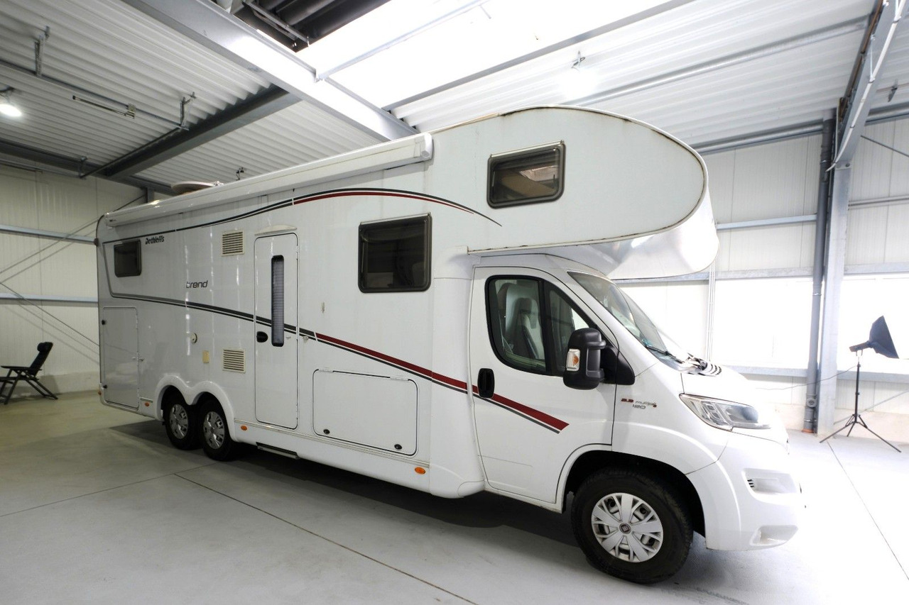 Dethleffs Trend A 7877-2/Automatik/Festbett/2xKlima/Solar - Autocaravana capucine: foto 1 Dethleffs Trend A 7877-2/Automatik/Festbett/2xKlima/Solar - Autocaravana capucine: foto 1