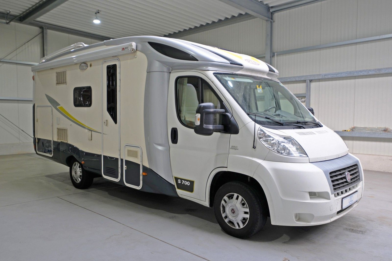 P.L.A. S 700/Festbett/Garage/Klima/Solar/Markise - Autocaravana capucine: foto 1 P.L.A. S 700/Festbett/Garage/Klima/Solar/Markise - Autocaravana capucine: foto 1