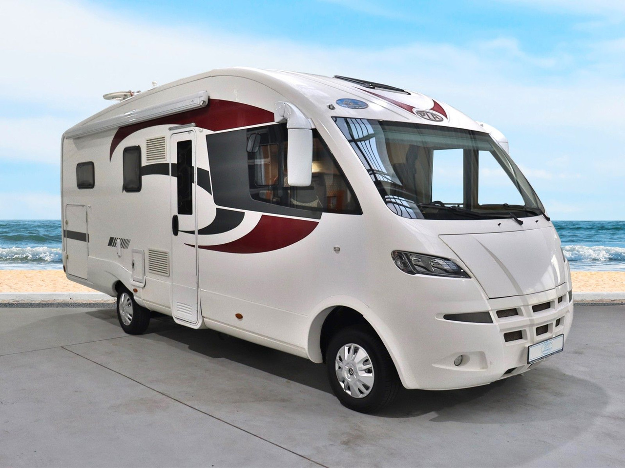 P.L.A. Sandy - Einzelbetten + Hubbett -TOP - Autocaravana integral: foto 2 P.L.A. Sandy - Einzelbetten + Hubbett -TOP - Autocaravana integral: foto 2