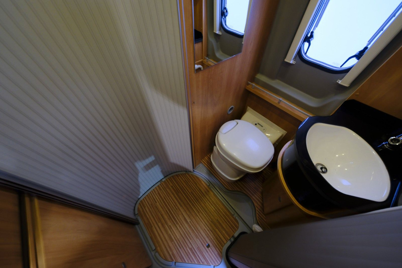 Campervan Pössl Roadcruiser-Automatik-Einzelbetten-Anhänerkupplu Pössl Roadcruiser-Automatik-Einzelbetten-Anhänerkupplu: foto 21
