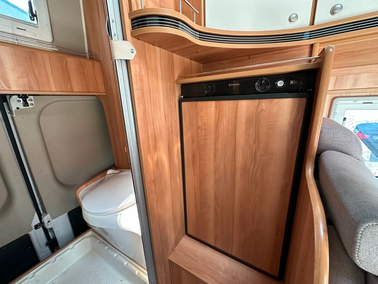 Campervan Pössl Vario 499/Hubbett/Klima/Markise/Finanzierung: foto 23