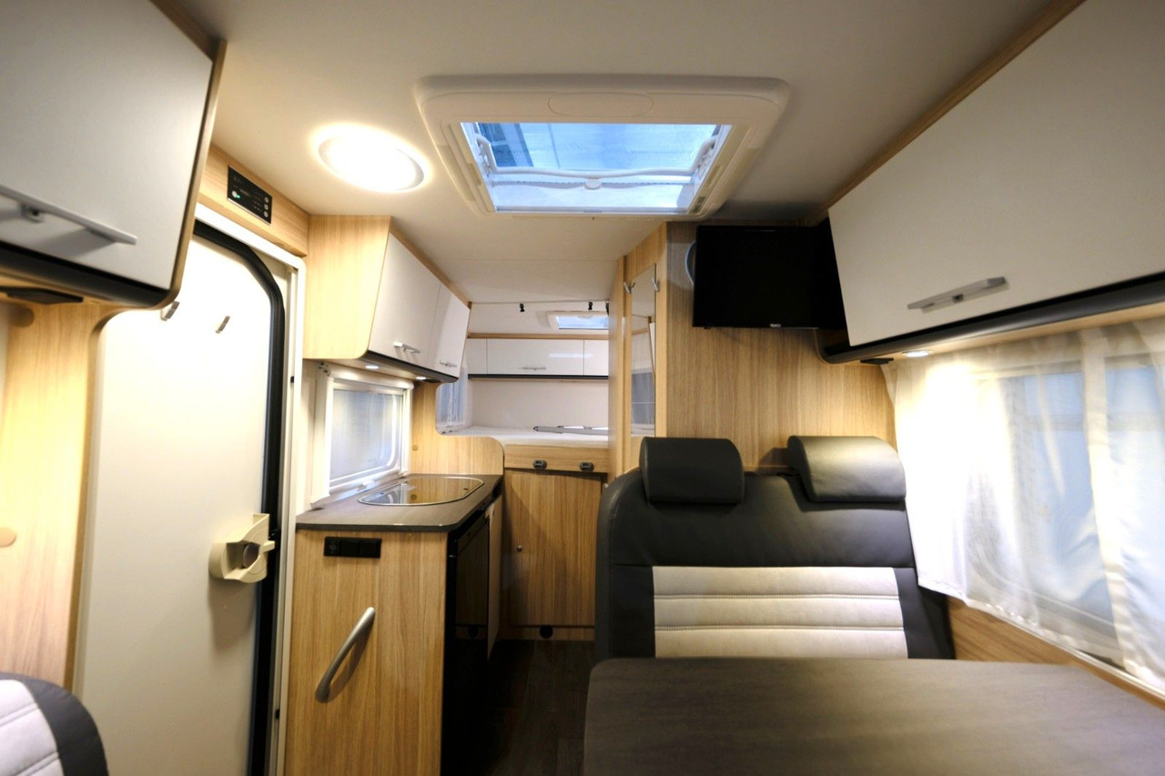 Autocaravana perfilada Sunlight V 60 Adventure Edition/Festbett/Garage/Klima/TOP: foto 13