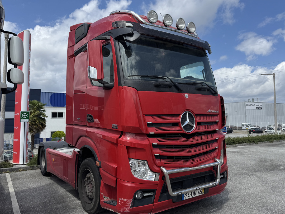 Mercedes Actros 510 1851 - Tractor: foto 1 Mercedes Actros 510 1851 - Tractor: foto 1