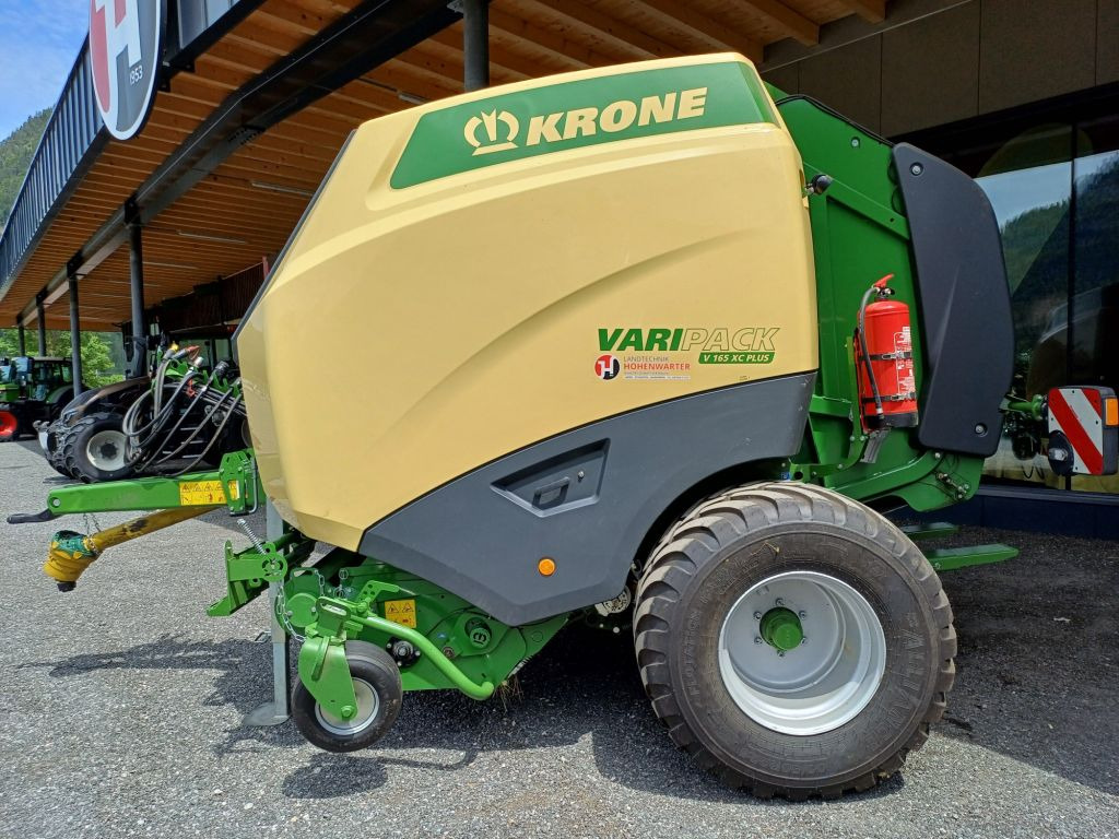 Krone VariPack V165XC Plus (21864) - Enfardadeira de fardos redondos: foto 2 Krone VariPack V165XC Plus (21864) - Enfardadeira de fardos redondos: foto 2