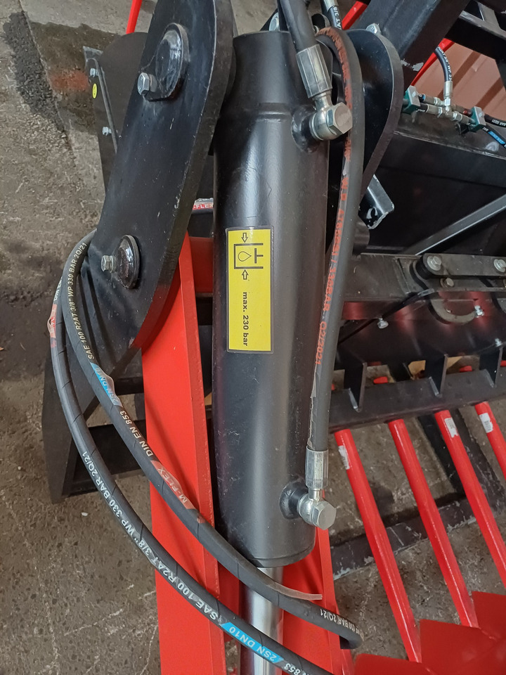 Stekro Ballenschneider Euro-Aufnahme (22307) - Equipamento para silagem: foto 3 Stekro Ballenschneider Euro-Aufnahme (22307) - Equipamento para silagem: foto 3