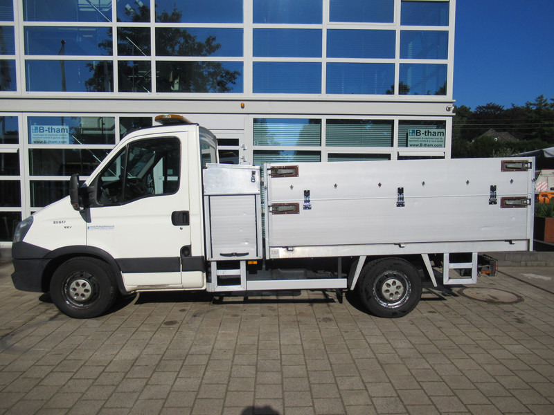 Iveco Daily 35S17 3.0 HPI Diesel EEV Kipper - Furgão basculante: foto 3 Iveco Daily 35S17 3.0 HPI Diesel EEV Kipper - Furgão basculante: foto 3