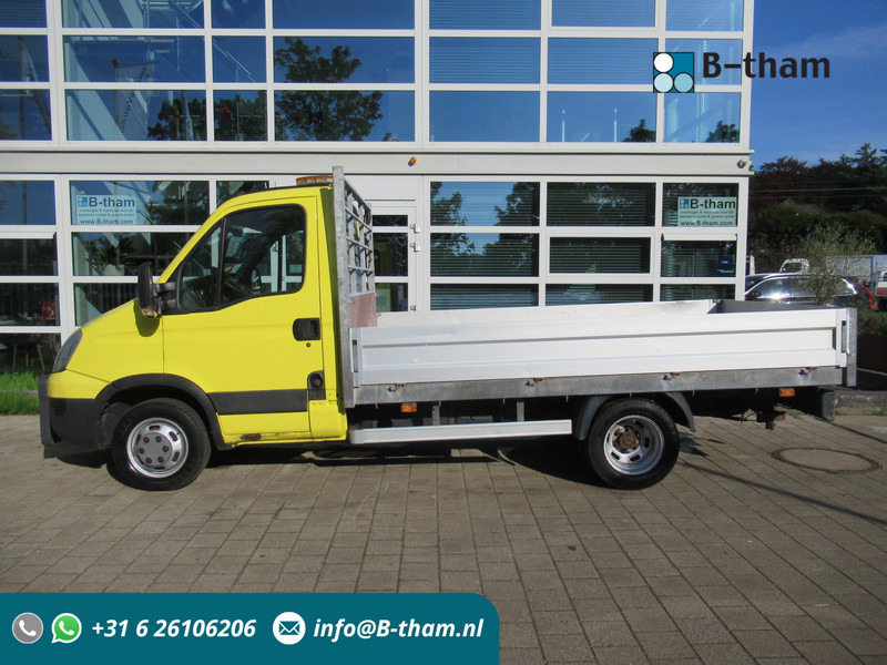 Iveco Daily 50C17 3.0D 125KW EEV 345 PickUp NIDO DIN - Furgão caixa aberta: foto 1 Iveco Daily 50C17 3.0D 125KW EEV 345 PickUp NIDO DIN - Furgão caixa aberta: foto 1