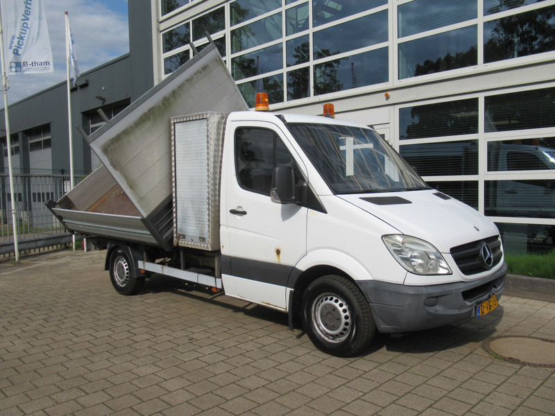 Mercedes-Benz Sprinter 310 2.2 CDI 70KW 366 3-Z./S./W. Kipper Tipper - Furgão basculante: foto 3 Mercedes-Benz Sprinter 310 2.2 CDI 70KW 366 3-Z./S./W. Kipper Tipper - Furgão basculante: foto 3