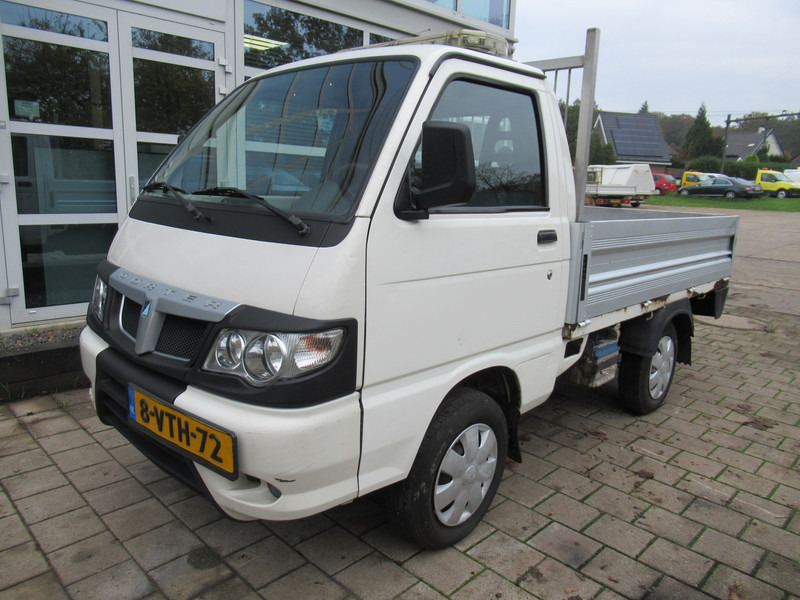 Piaggio Porter 1.3i 46KW Extra PICKUP Bi-Fuel Benzine - CNG - Furgão caixa aberta: foto 3 Piaggio Porter 1.3i 46KW Extra PICKUP Bi-Fuel Benzine - CNG - Furgão caixa aberta: foto 3