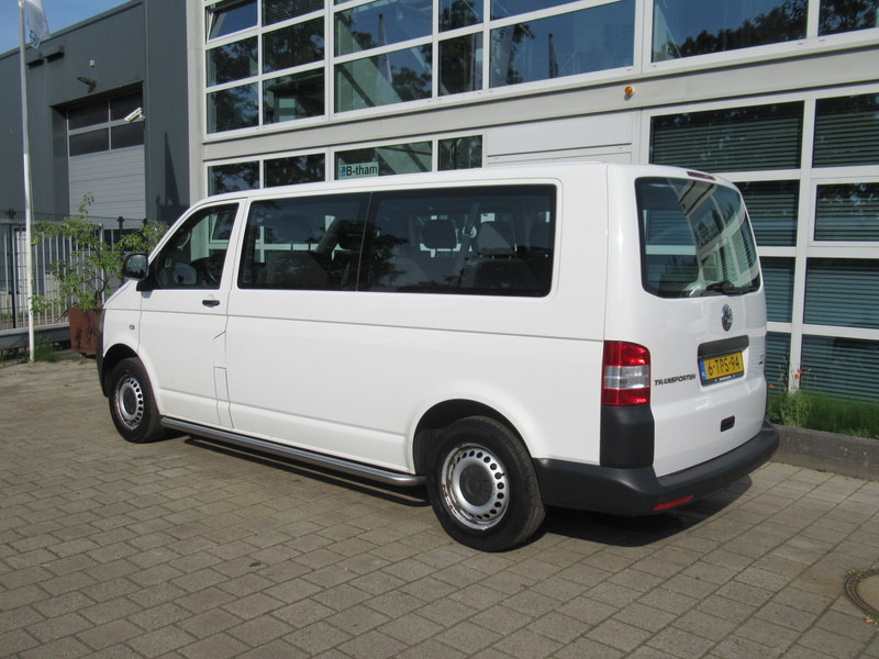 Volkswagen Transporter Kombi T5 2.0 TDI 62KW L2H1 Comf. 9-Personen - Micro-ônibus, Furgão de passageiros: foto 2 Volkswagen Transporter Kombi T5 2.0 TDI 62KW L2H1 Comf. 9-Personen - Micro-ônibus, Furgão de passageiros: foto 2