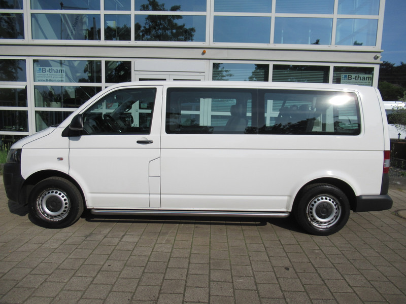Volkswagen Transporter Kombi T5 2.0 TDI 62KW L2H1 Comf. 9-Personen - Micro-ônibus, Furgão de passageiros: foto 5 Volkswagen Transporter Kombi T5 2.0 TDI 62KW L2H1 Comf. 9-Personen - Micro-ônibus, Furgão de passageiros: foto 5
