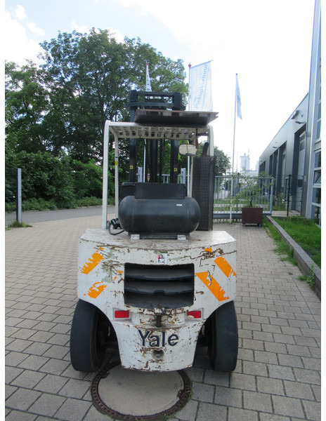 Yale GLP 080EEPAS 3.7T - Empilhadeira a gás: foto 2 Yale GLP 080EEPAS 3.7T - Empilhadeira a gás: foto 2