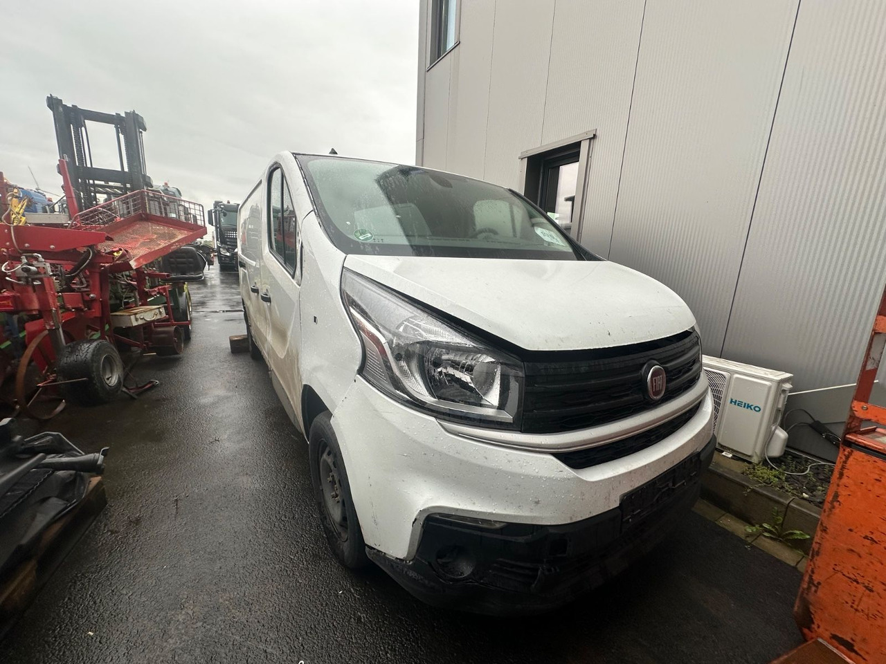 Fiat Talento Kasten L2H1 Ohne Motor u. Getriebe* - Furgão compacto: foto 1 Fiat Talento Kasten L2H1 Ohne Motor u. Getriebe* - Furgão compacto: foto 1