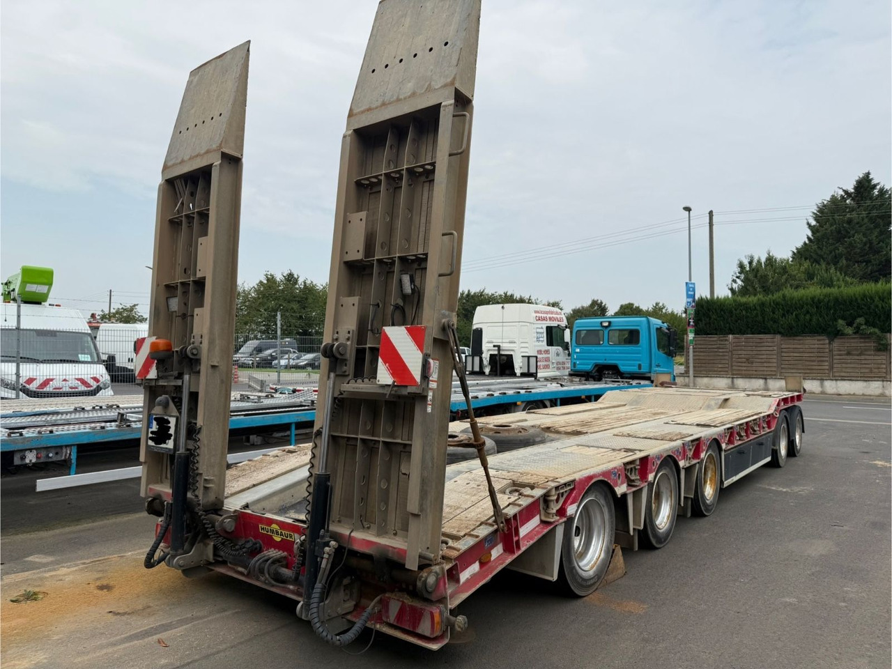 Humbaur 5-Achs Tieflader / Lift- und Lenkachse/ 50 to - Reboque baixa: foto 3 Humbaur 5-Achs Tieflader / Lift- und Lenkachse/ 50 to - Reboque baixa: foto 3