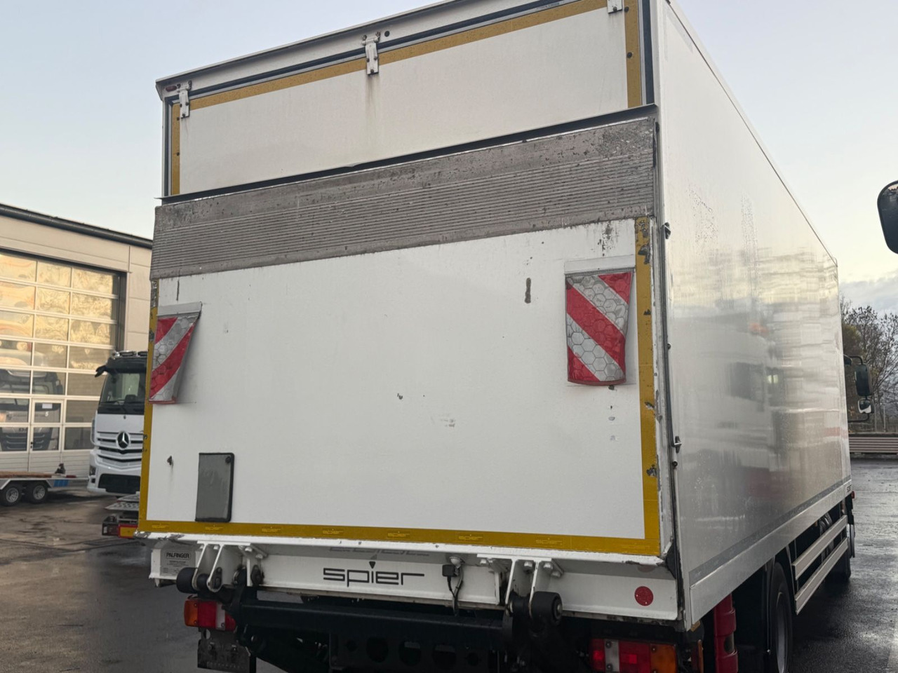 MAN TGM 15.250 Autom., Klima, Palfinger MBB, TOP - Caminhão furgão: foto 4 MAN TGM 15.250 Autom., Klima, Palfinger MBB, TOP - Caminhão furgão: foto 4