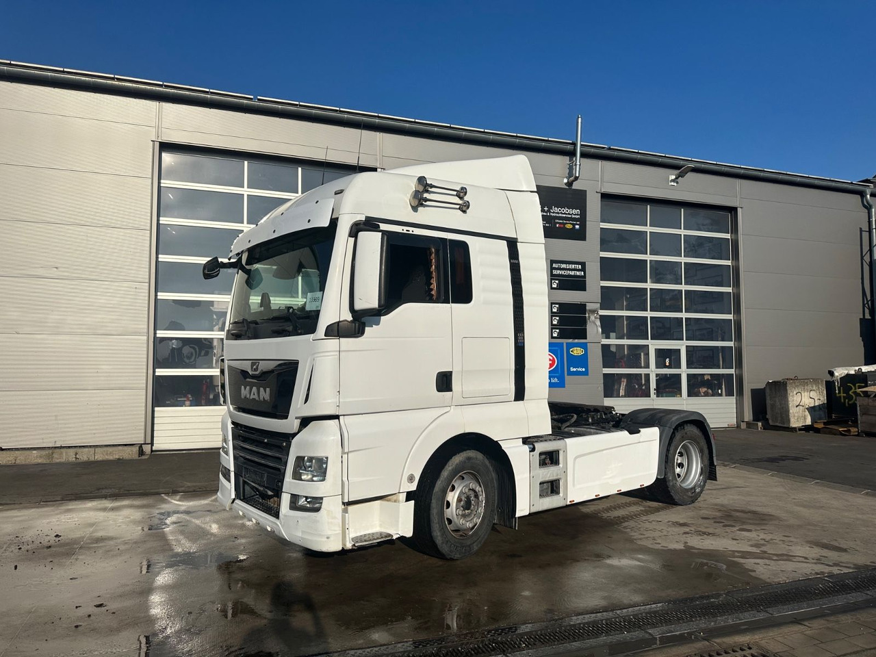 MAN TGX 18.460 Retarder/Kipphydraulik/Differenzialsp - Tractor: foto 1 MAN TGX 18.460 Retarder/Kipphydraulik/Differenzialsp - Tractor: foto 1