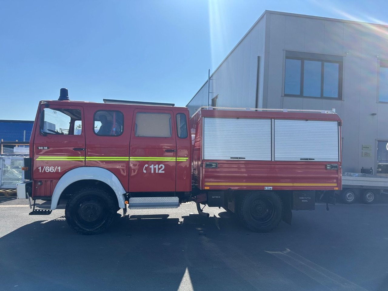 Magirus Deutz 90-16 / DoKa/4x4; Allrad/5-Gang/ 7,5t/Tüv - Veículo comercial, Carrinha cabine dupla: foto 2 Magirus Deutz 90-16 / DoKa/4x4; Allrad/5-Gang/ 7,5t/Tüv - Veículo comercial, Carrinha cabine dupla: foto 2