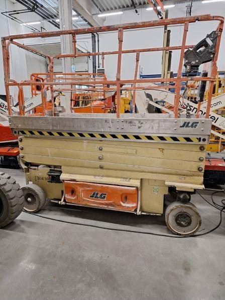 JLG 3246 ES - Plataforma de Tijera/ Plataforma de tesoura: foto 1 JLG 3246 ES - Plataforma de Tijera/ Plataforma de tesoura: foto 1