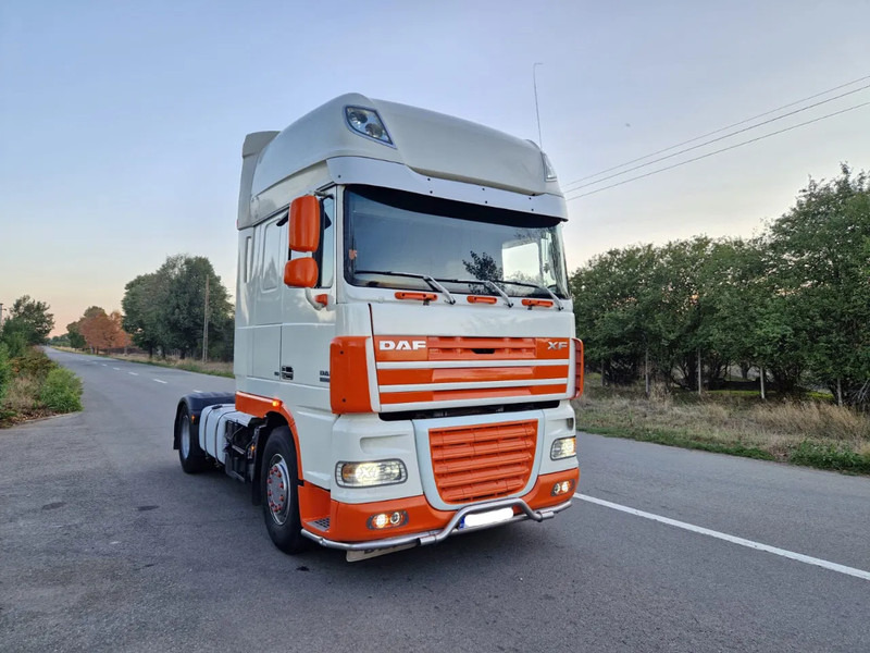 DAF XF 105.460 Manual - Tractor de terminal: foto 3 DAF XF 105.460 Manual - Tractor de terminal: foto 3