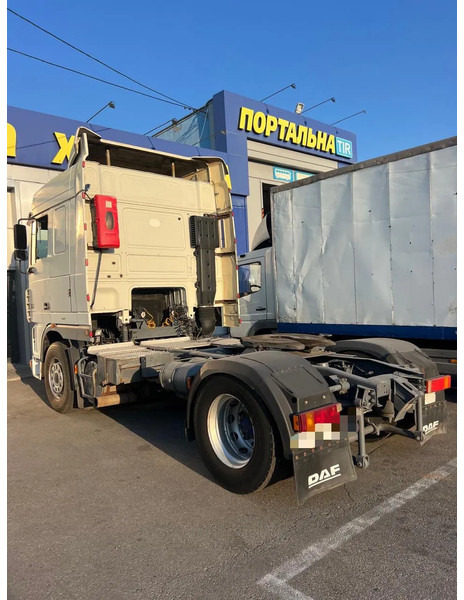 DAF XF 95.480 Manual - Tractor de terminal: foto 3 DAF XF 95.480 Manual - Tractor de terminal: foto 3