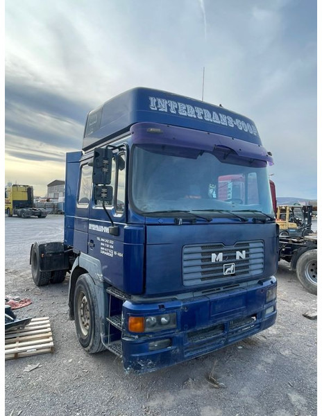 MAN 19.464 F2000 - Tractor: foto 2 MAN 19.464 F2000 - Tractor: foto 2