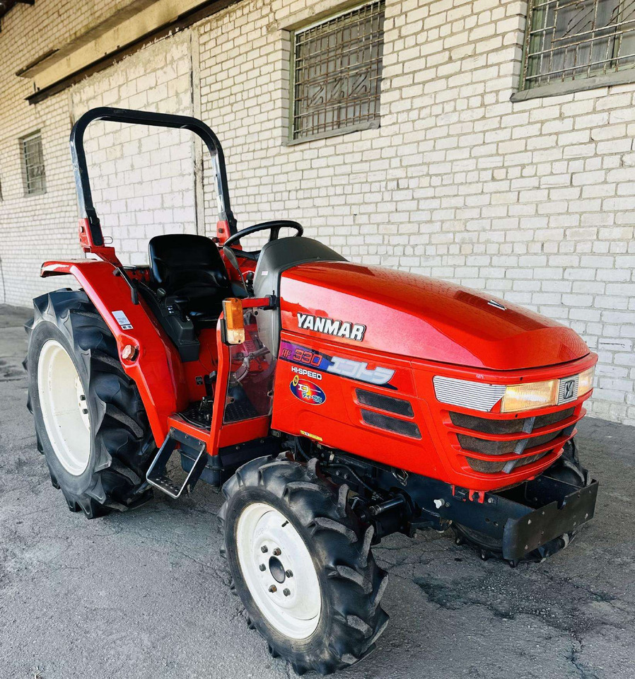 Trator Yanmar AF330: foto 1