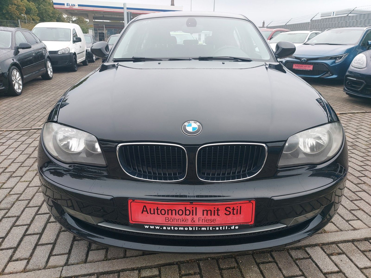 BMW 116 Baureihe 1 Lim. 116d Klima Sitzheizung - Sedã: foto 5 BMW 116 Baureihe 1 Lim. 116d Klima Sitzheizung - Sedã: foto 5
