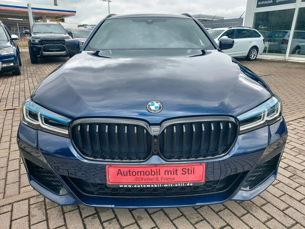 BMW 520 Touring d xDrive M Sport Pro H&K Standheiz - Carro perua: foto 3 BMW 520 Touring d xDrive M Sport Pro H&K Standheiz - Carro perua: foto 3