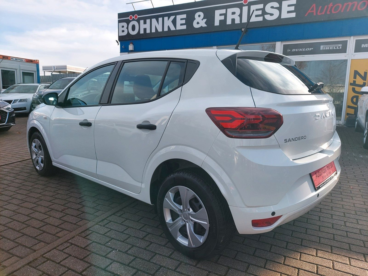 Dacia Sandero III Essential Klima DAB M+S Android PDC - Sedã: foto 4 Dacia Sandero III Essential Klima DAB M+S Android PDC - Sedã: foto 4