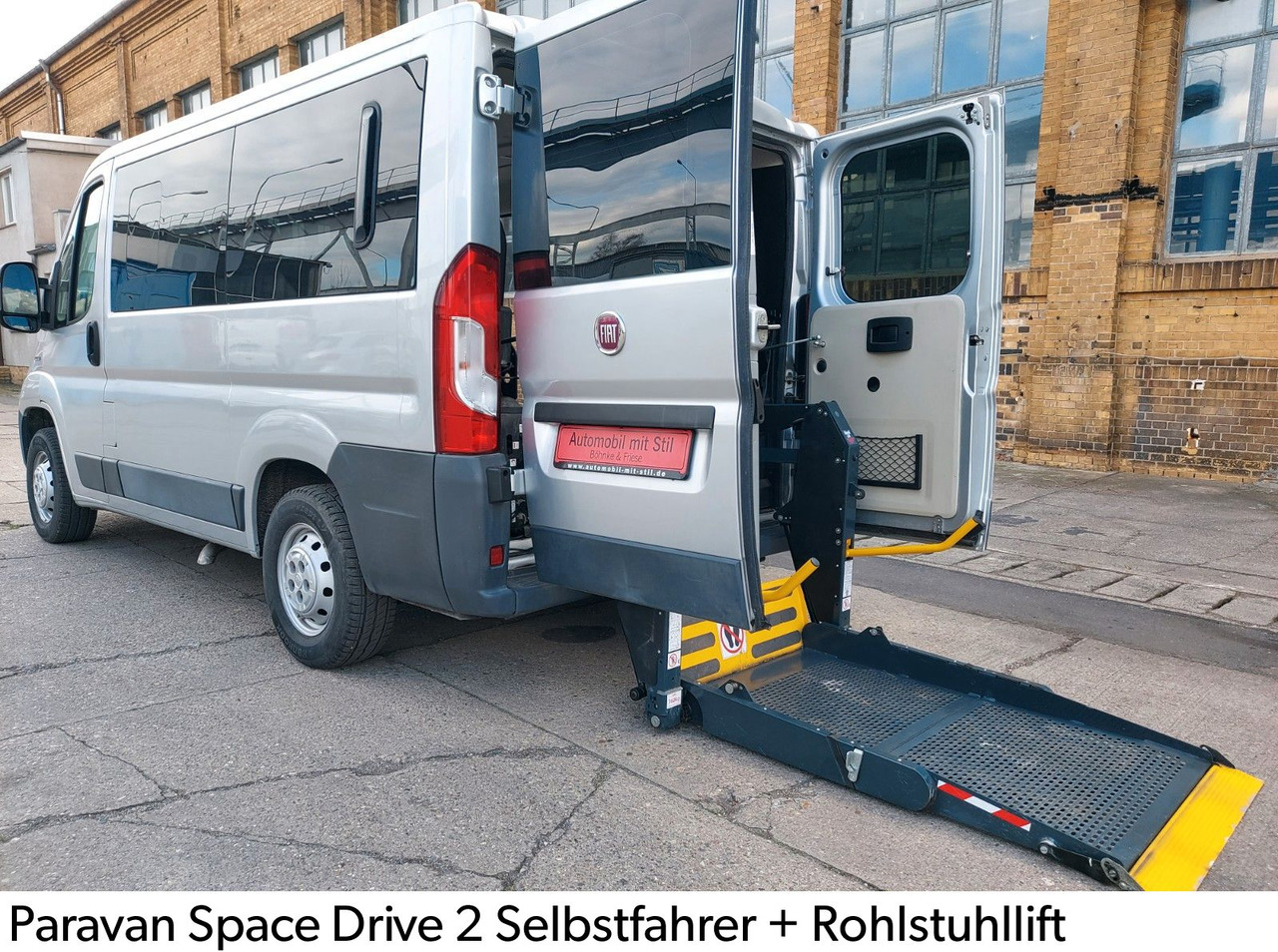 Fiat Ducato Kombi 130 Paravan Space Drive 2 Rollstuhl - Furgão de passageiros: foto 1 Fiat Ducato Kombi 130 Paravan Space Drive 2 Rollstuhl - Furgão de passageiros: foto 1
