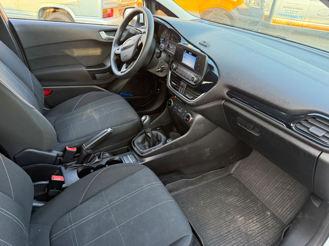 Automóvel Ford Fiesta Trend KLIMAA. TEMPOMAT SHZ SPURWECHSEL: foto 14