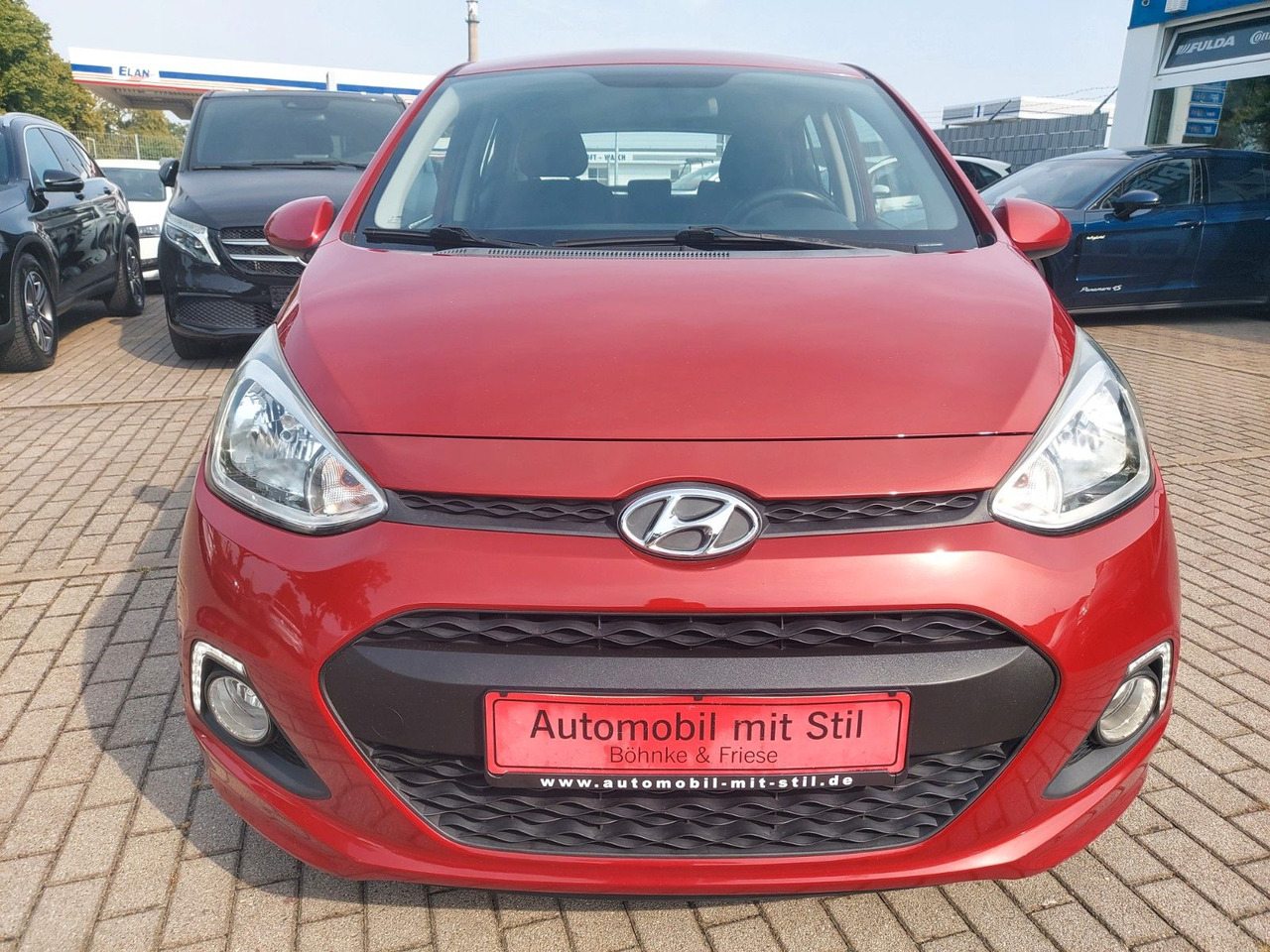Hyundai i10 Intro Edition Klima Sitzeizung Bluetooth - Automóvel: foto 2 Hyundai i10 Intro Edition Klima Sitzeizung Bluetooth - Automóvel: foto 2