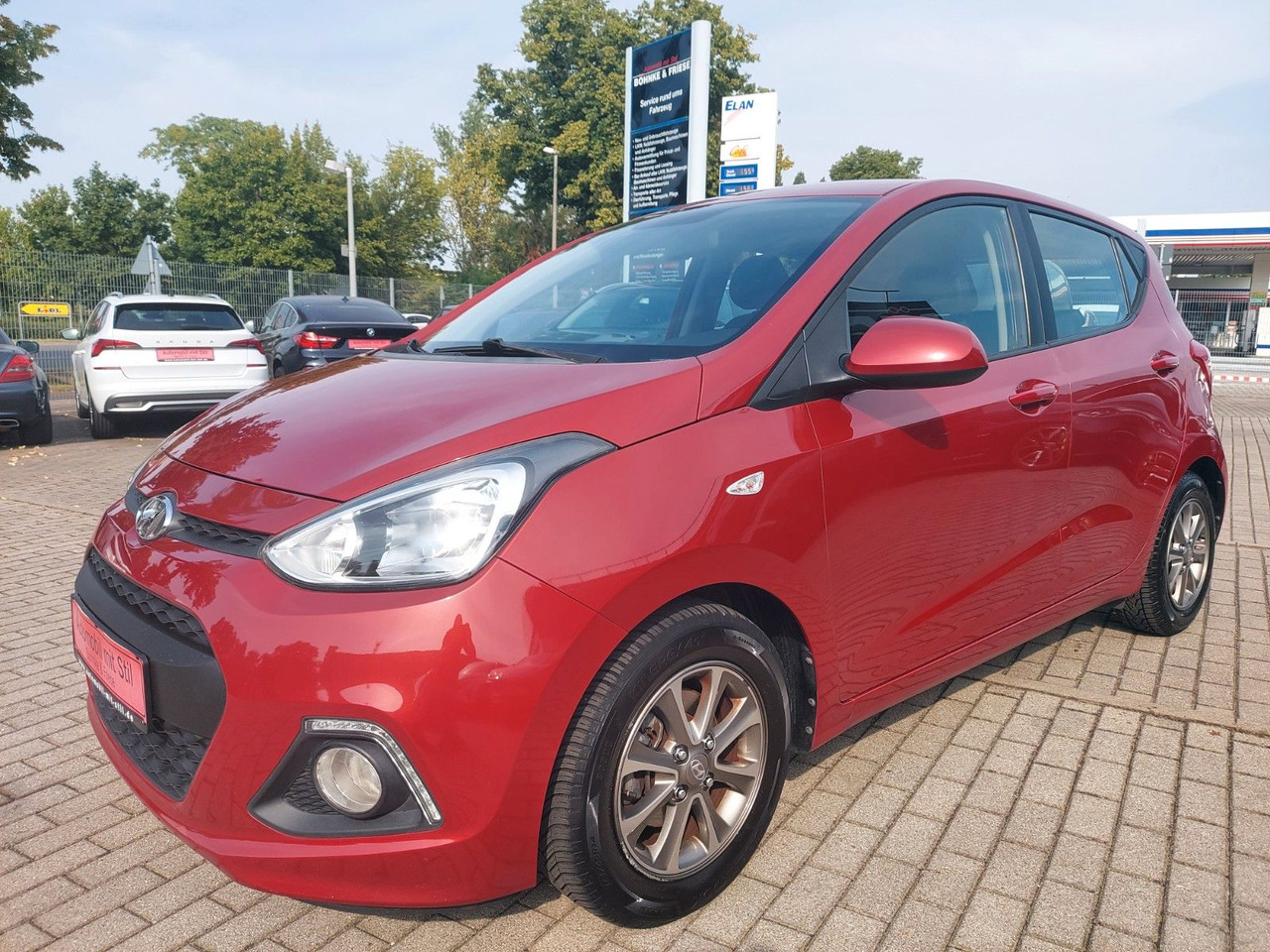 Hyundai i10 Intro Edition Klima Sitzeizung Bluetooth - Automóvel: foto 3 Hyundai i10 Intro Edition Klima Sitzeizung Bluetooth - Automóvel: foto 3