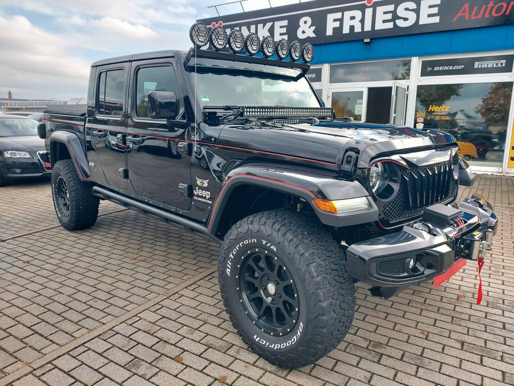 Jeep Gladiator 3.6l Overland Automatik Dualsport ACC - SUV: foto 1 Jeep Gladiator 3.6l Overland Automatik Dualsport ACC - SUV: foto 1