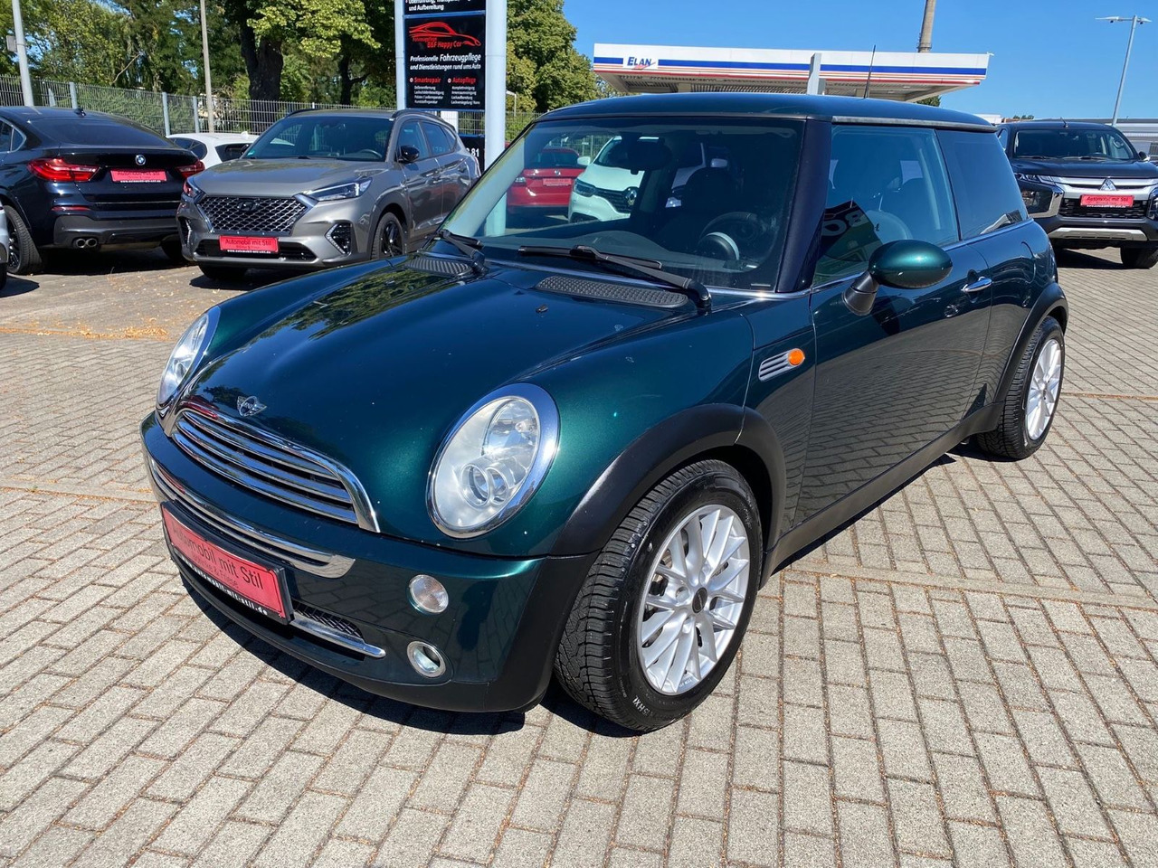 MINI COOPER Mini Cooper Klima Teilleder Alu PDC - Automóvel: foto 1 MINI COOPER Mini Cooper Klima Teilleder Alu PDC - Automóvel: foto 1
