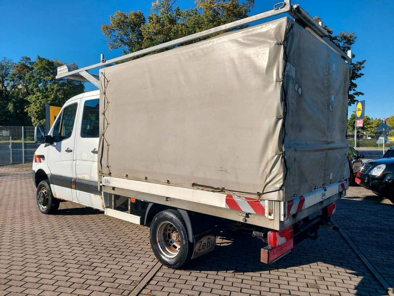 Mercedes-Benz Sprinter II Pritsche DoKa 516 4X4 Plane 6 Sitze - Furgão de toldo, Carrinha cabine dupla: foto 4 Mercedes-Benz Sprinter II Pritsche DoKa 516 4X4 Plane 6 Sitze - Furgão de toldo, Carrinha cabine dupla: foto 4