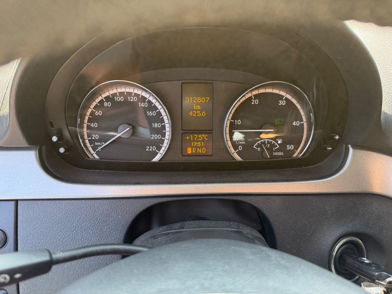 Mercedes-Benz Vito Mixto 122 CDI Extra lang V6 XENON NAVI AHK - Furgão de passageiros: foto 3 Mercedes-Benz Vito Mixto 122 CDI Extra lang V6 XENON NAVI AHK - Furgão de passageiros: foto 3