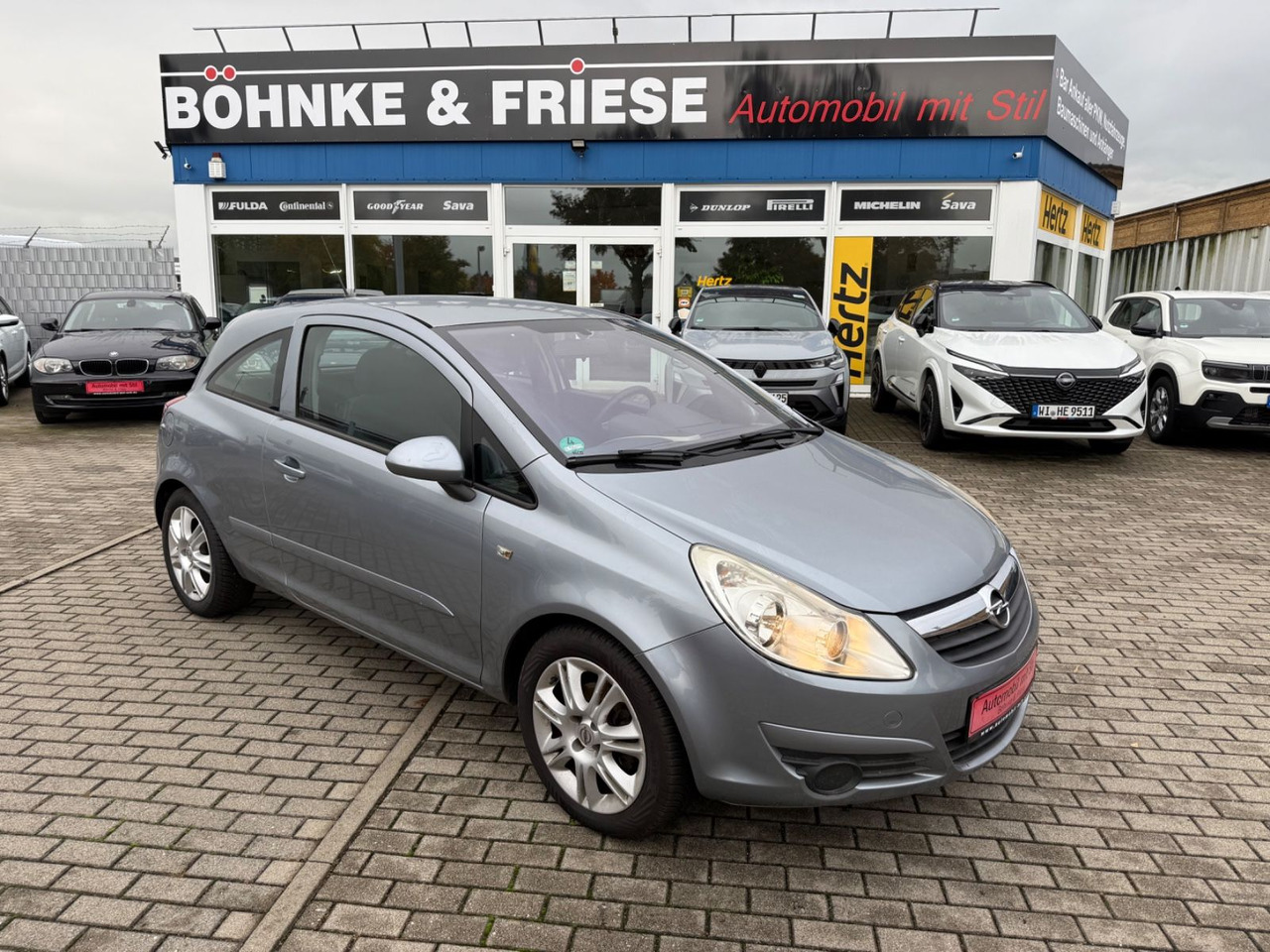 Opel Corsa D Edition KLIMA ALLWETTER REIFEN TÜV 26 - Automóvel: foto 1 Opel Corsa D Edition KLIMA ALLWETTER REIFEN TÜV 26 - Automóvel: foto 1