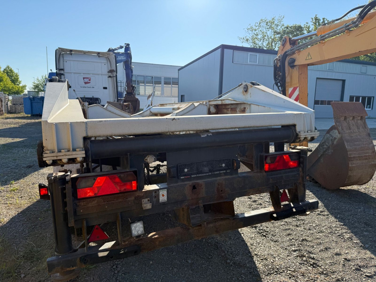 M-TEC MATHIS SILO AUFSTELLER TÜV NEU - Reboque: foto 3 M-TEC MATHIS SILO AUFSTELLER TÜV NEU - Reboque: foto 3