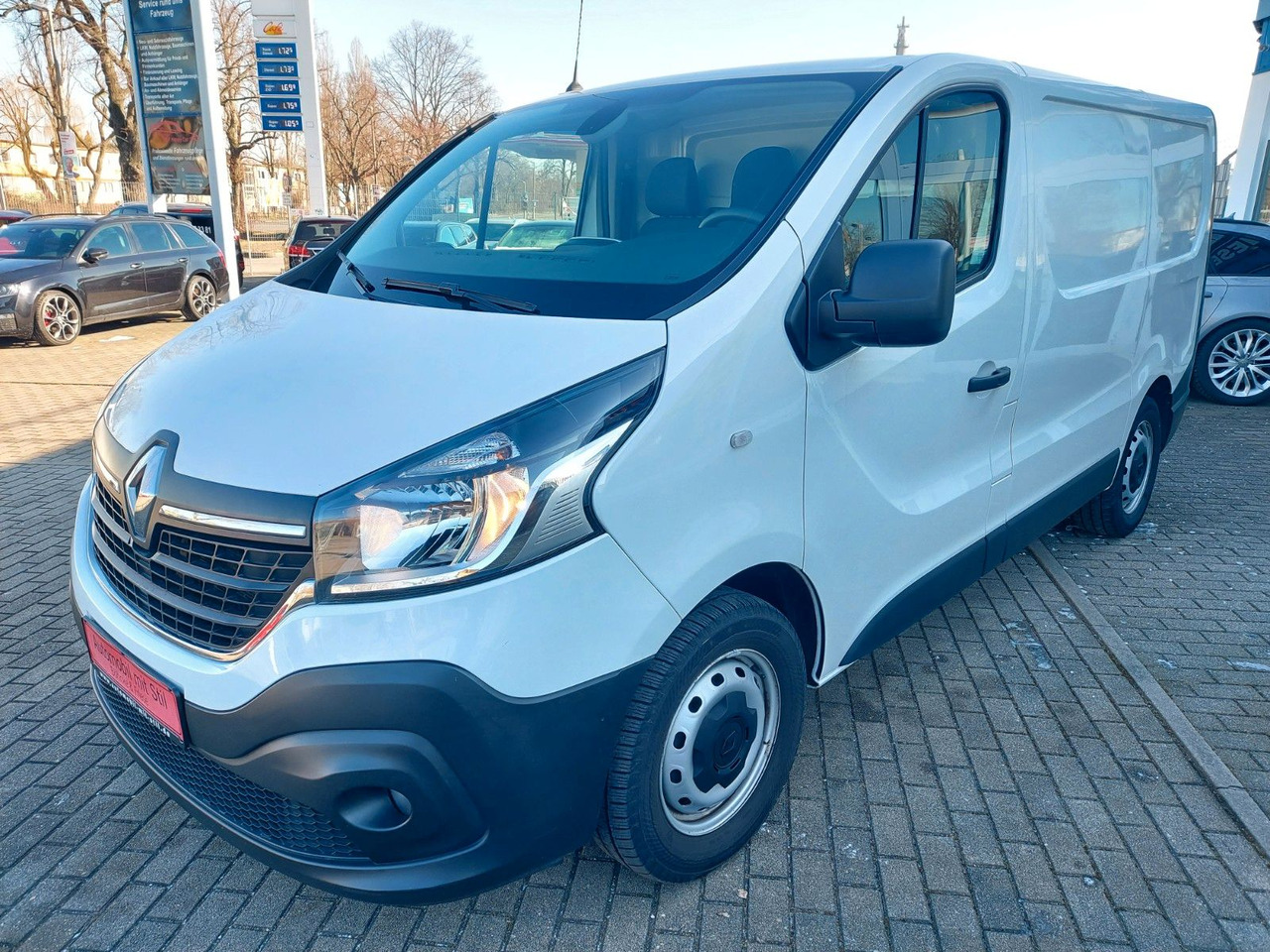 Renault Trafic Kasten L1H1 2,8t Komfort Klima Navi Tempo Renault Trafic Kasten L1H1 2,8t Komfort Klima Navi Tempo - Micro-ônibus, Furgão de passageiros: foto 5 Renault Trafic Kasten L1H1 2,8t Komfort Klima Navi Tempo Renault Trafic Kasten L1H1 2,8t Komfort Klima Navi Tempo - Micro-ônibus, Furgão de passageiros: foto 5