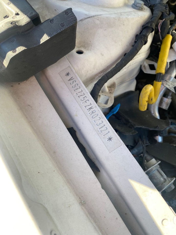 Seat Leon ST FR LED LEDER NAVI PDC KAMERA - Carro perua: foto 2 Seat Leon ST FR LED LEDER NAVI PDC KAMERA - Carro perua: foto 2