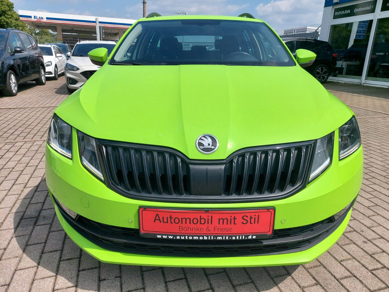 Skoda Octavia Combi Soleil DSG LED Radar ACC - Automóvel: foto 4 Skoda Octavia Combi Soleil DSG LED Radar ACC - Automóvel: foto 4