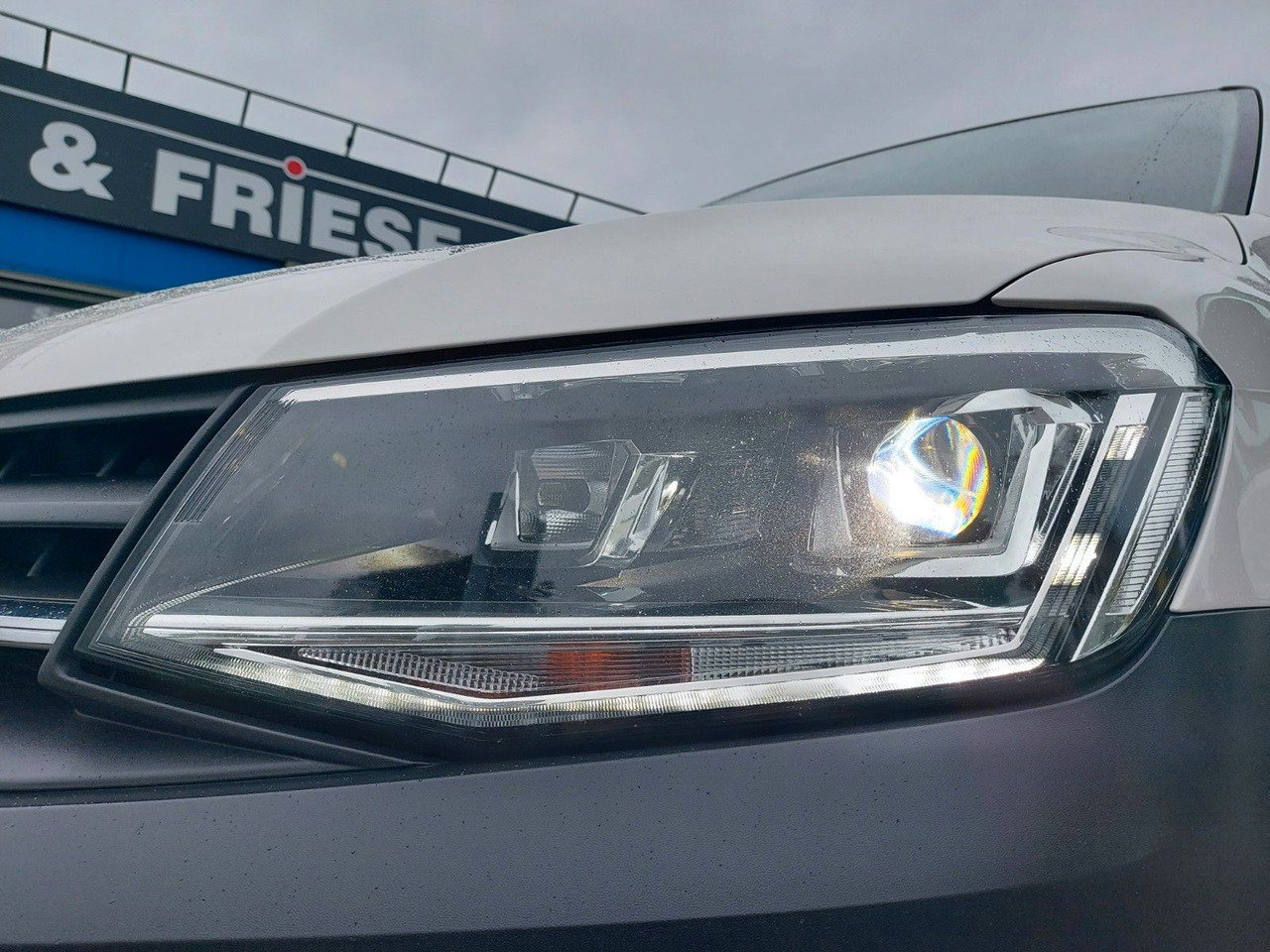 Volkswagen Caddy Kasten Klima Xenon Bluetooth - Furgão de passageiros: foto 2 Volkswagen Caddy Kasten Klima Xenon Bluetooth - Furgão de passageiros: foto 2