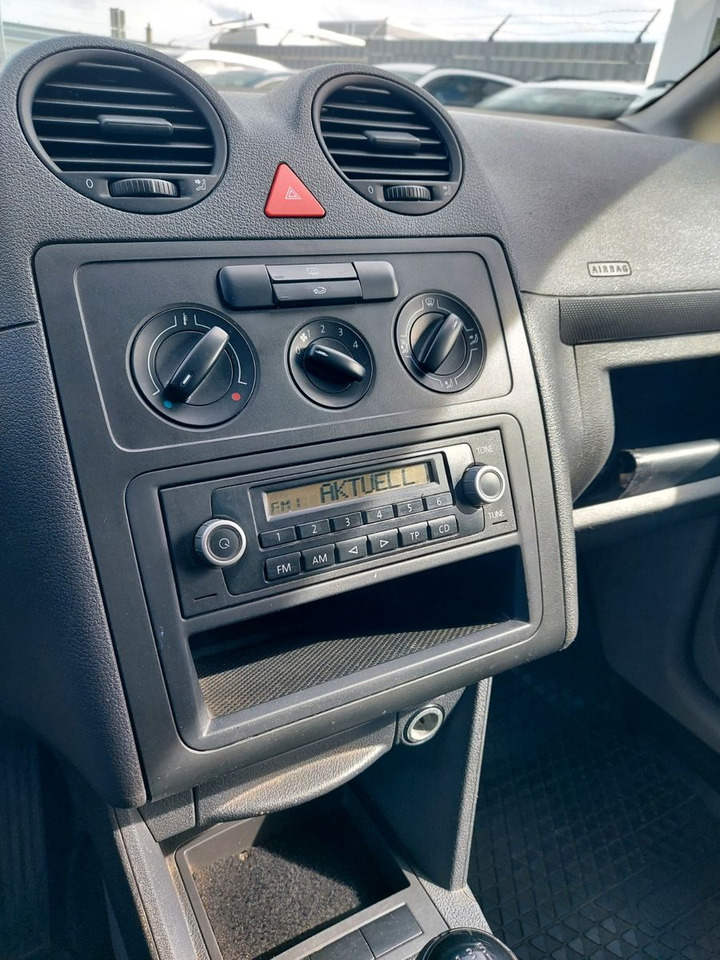 Locação de  Volkswagen Caddy Kasten Kombi 1.9 TDi Volkswagen Caddy Kasten Kombi 1.9 TDi: foto 16